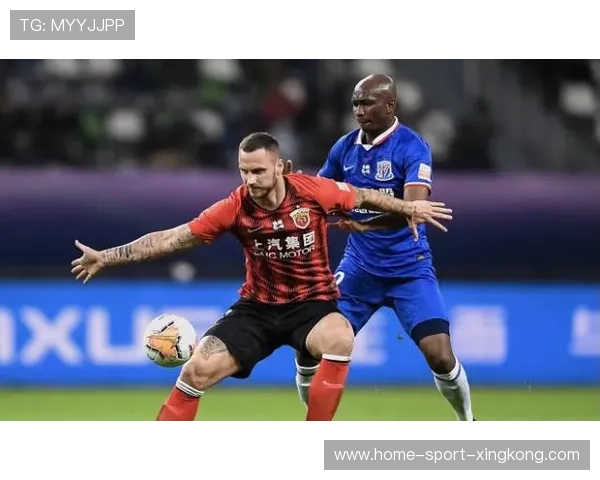 都灵利用远射多次制造门前险情